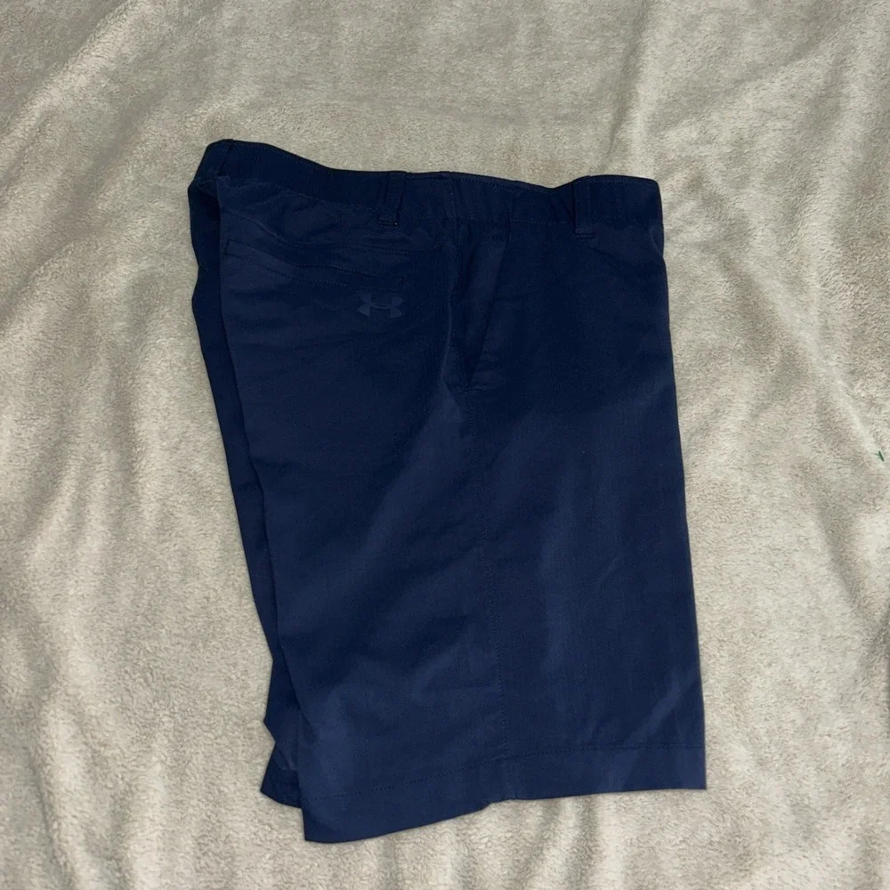 Under Armour Golf Shorts Blue Performance Stretch Flat Front Mens Size 30 x 9